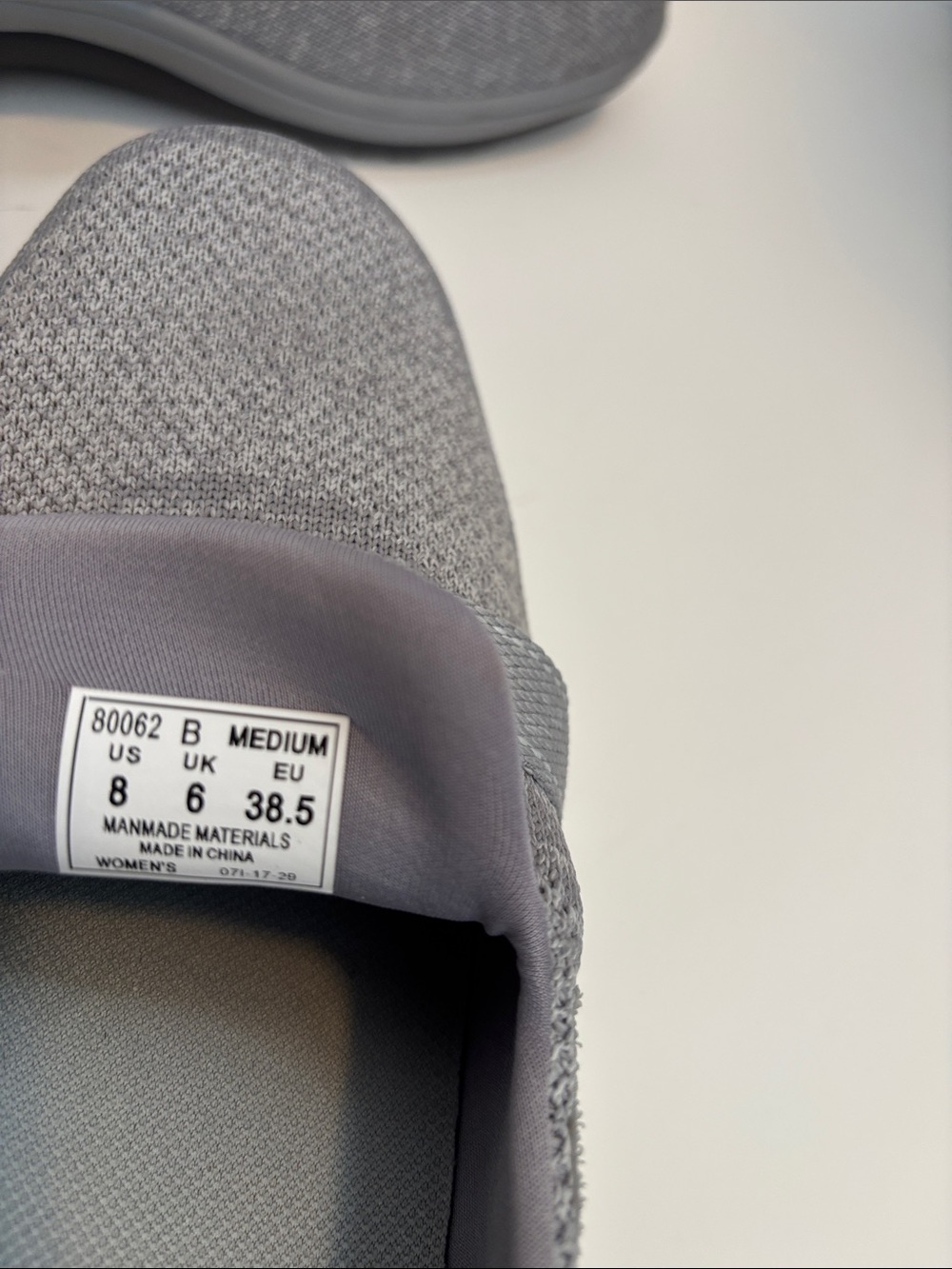 NWOT! Women's Athletic Walking Shoes in Light Gray - Picture 10 of 10